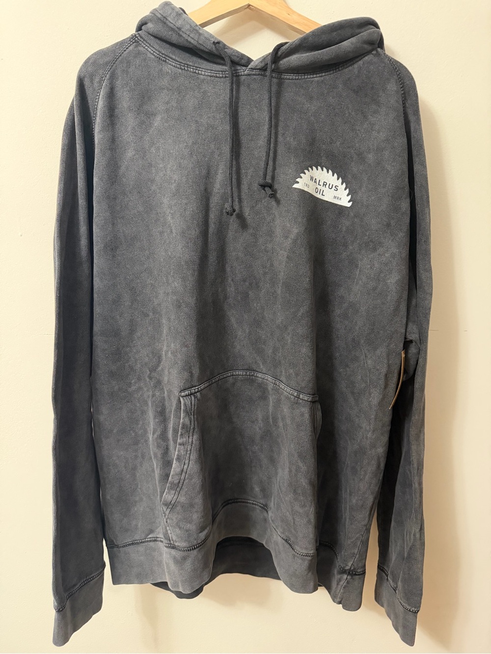 Walrus Oil Washed Black Men's Pullover Hoodie